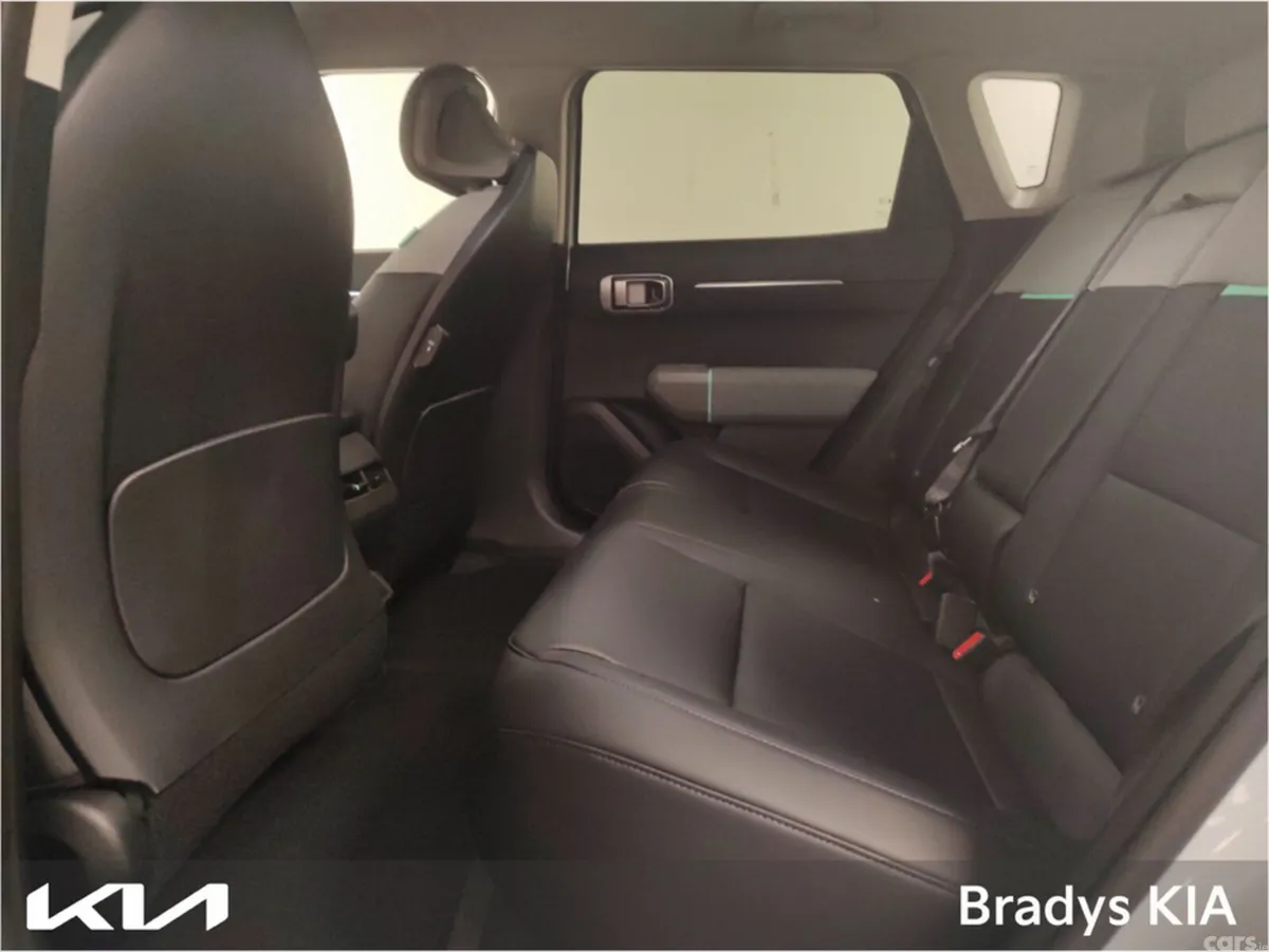 Kia EV4 Hatchback, Electric, 2026, White