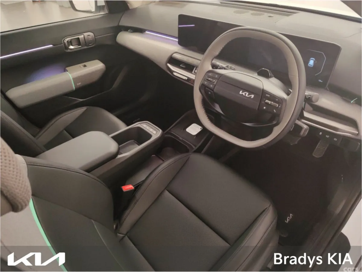 Kia EV4 Hatchback, Electric, 2026, White