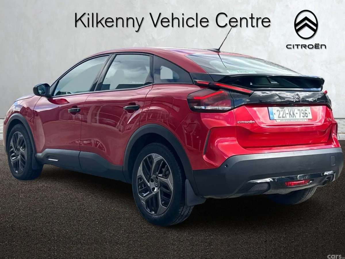 Citroen C4 Hatchback, Petrol, 2022, Red