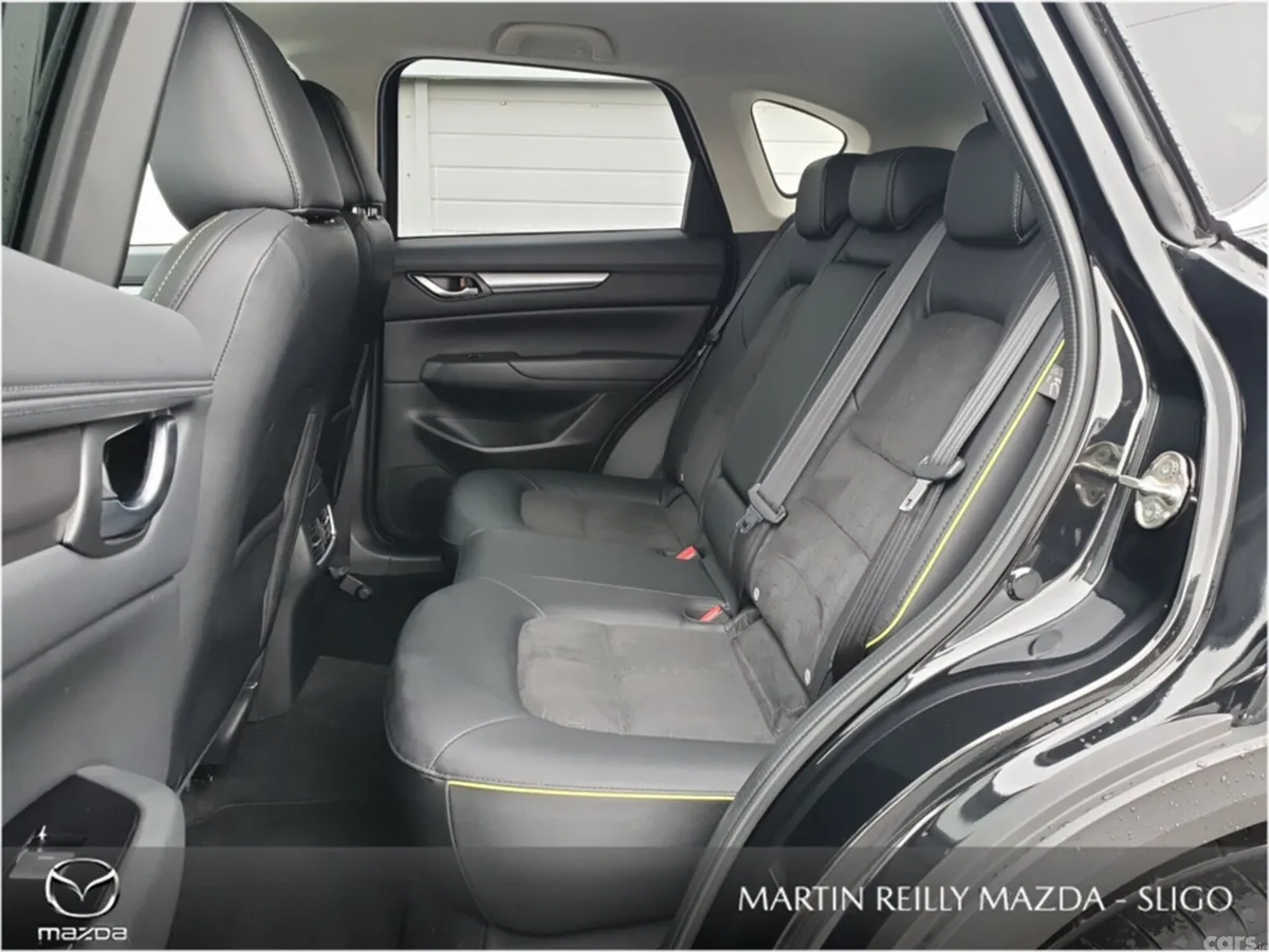 Mazda CX-5 MPV, Diesel, 2025, Black