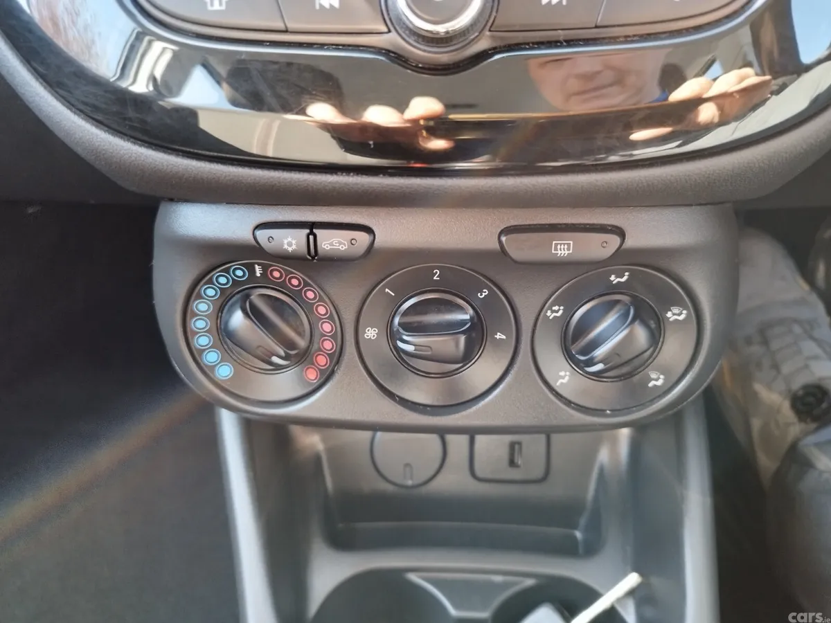 Vauxhall Corsa Hatchback, Diesel, 2016, Silver