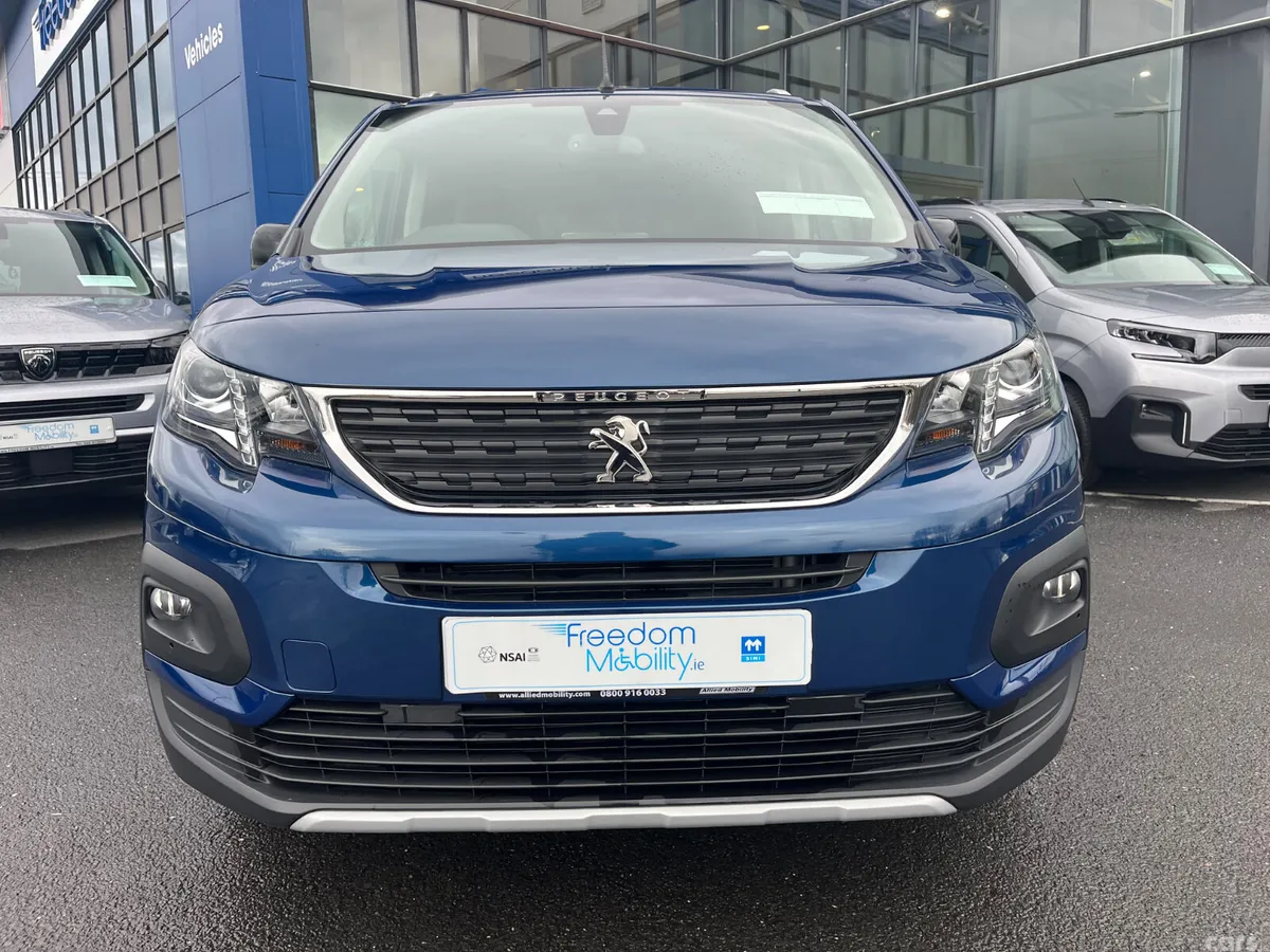 Peugeot Rifter MPV, Diesel, 2022, Blue