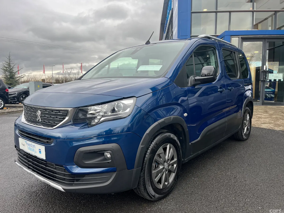 Peugeot Rifter MPV, Diesel, 2022, Blue