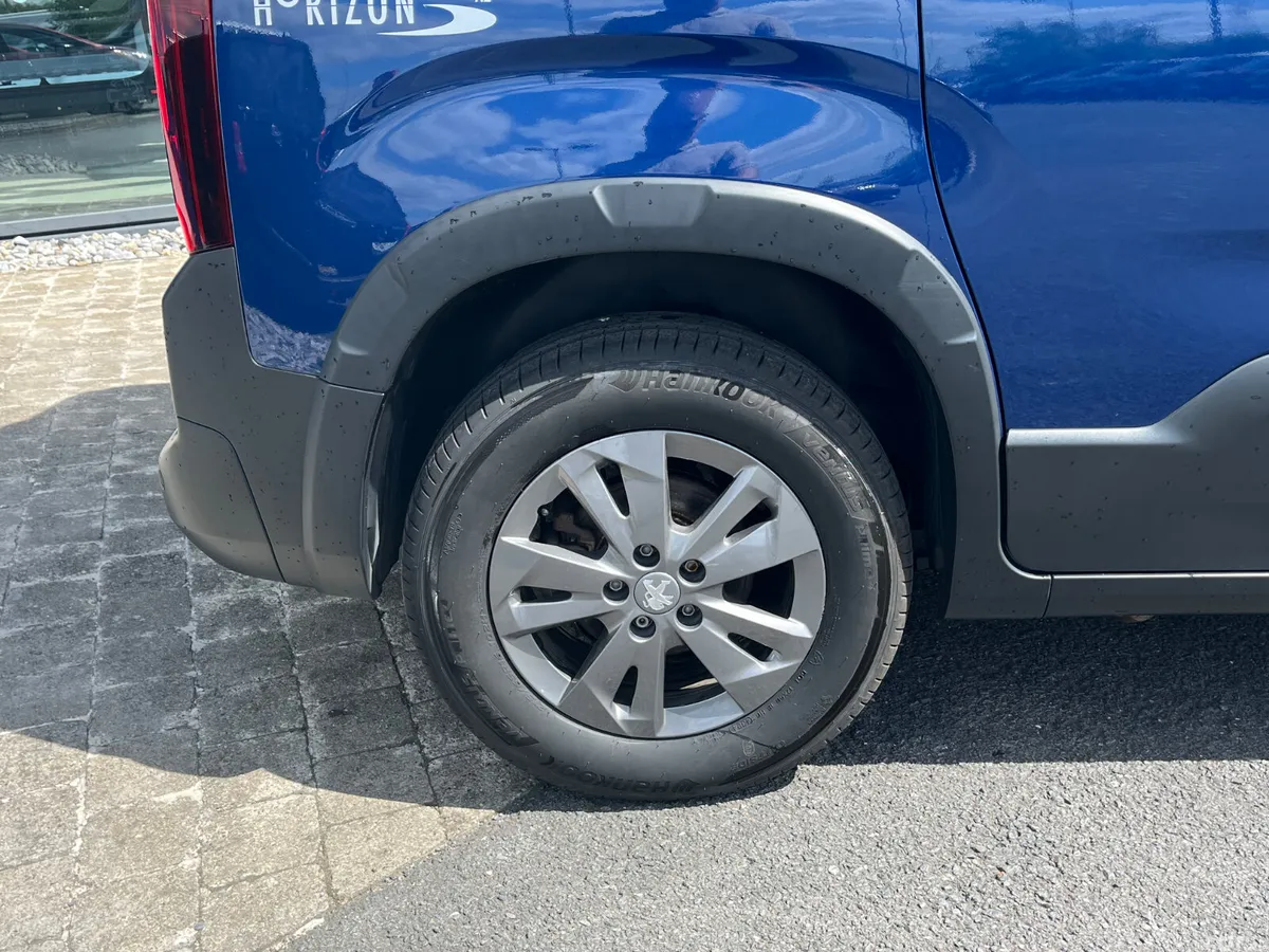 Peugeot Rifter MPV, Diesel, 2022, Blue