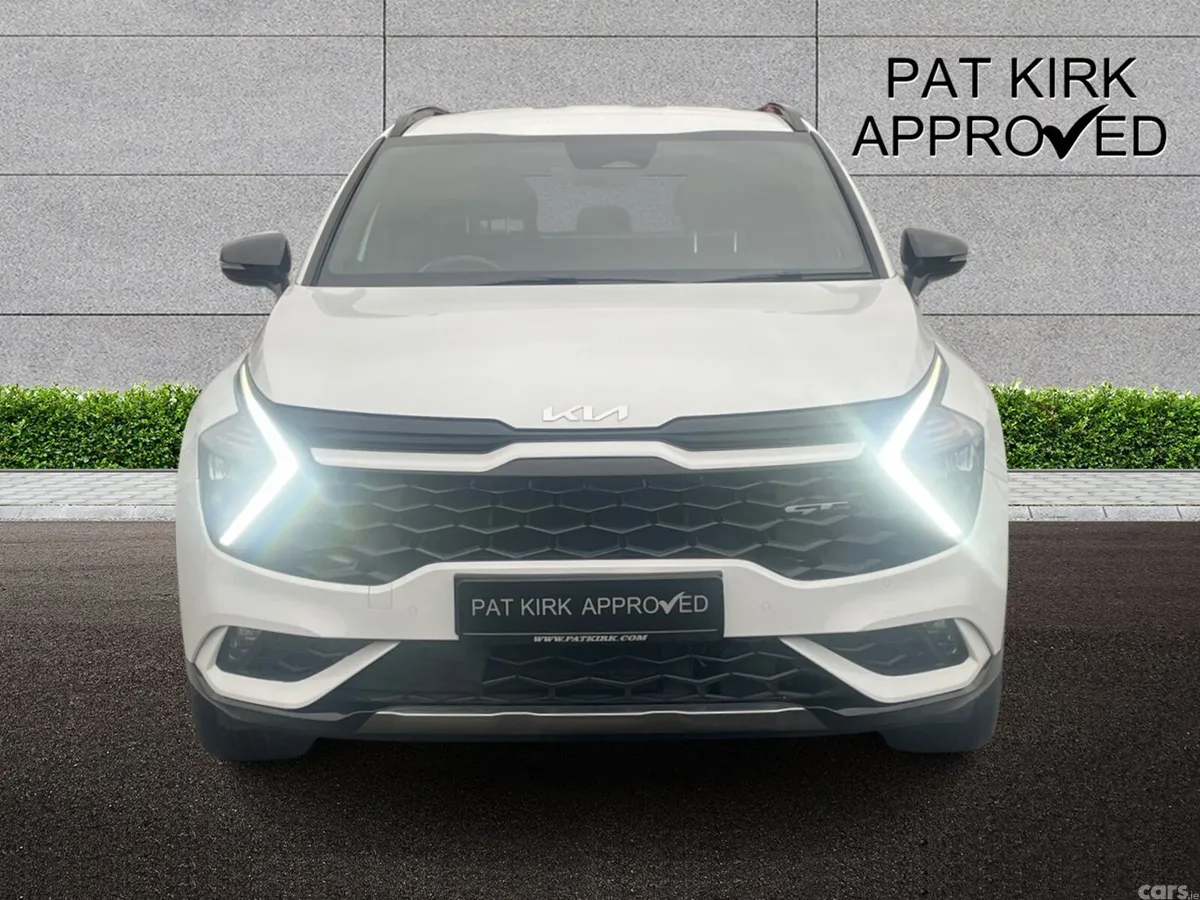 Kia Sportage Estate, Petrol Hybrid, 2023, White