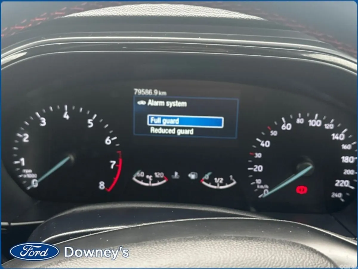 Ford Focus Hatchback, Petrol, 2023, White