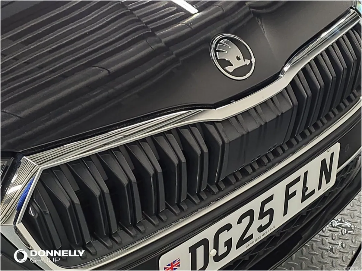 Skoda Octavia Estate, Diesel, 2025, Black