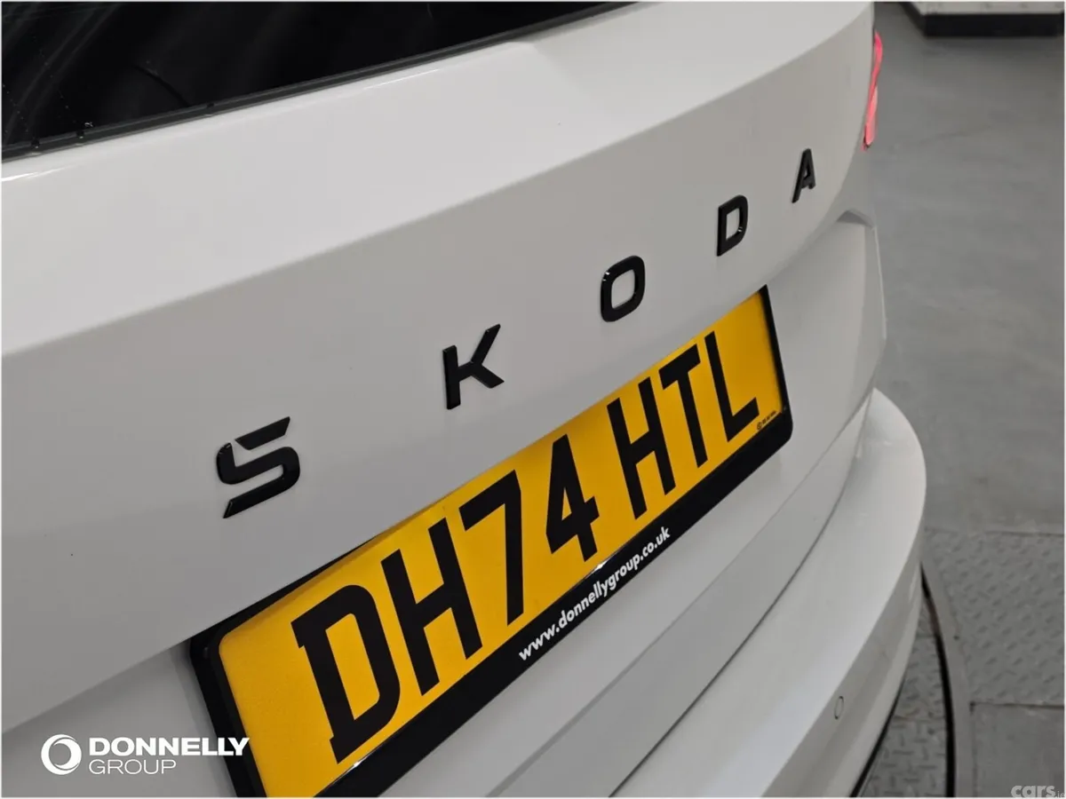 Skoda Karoq Estate, Petrol, 2025, White