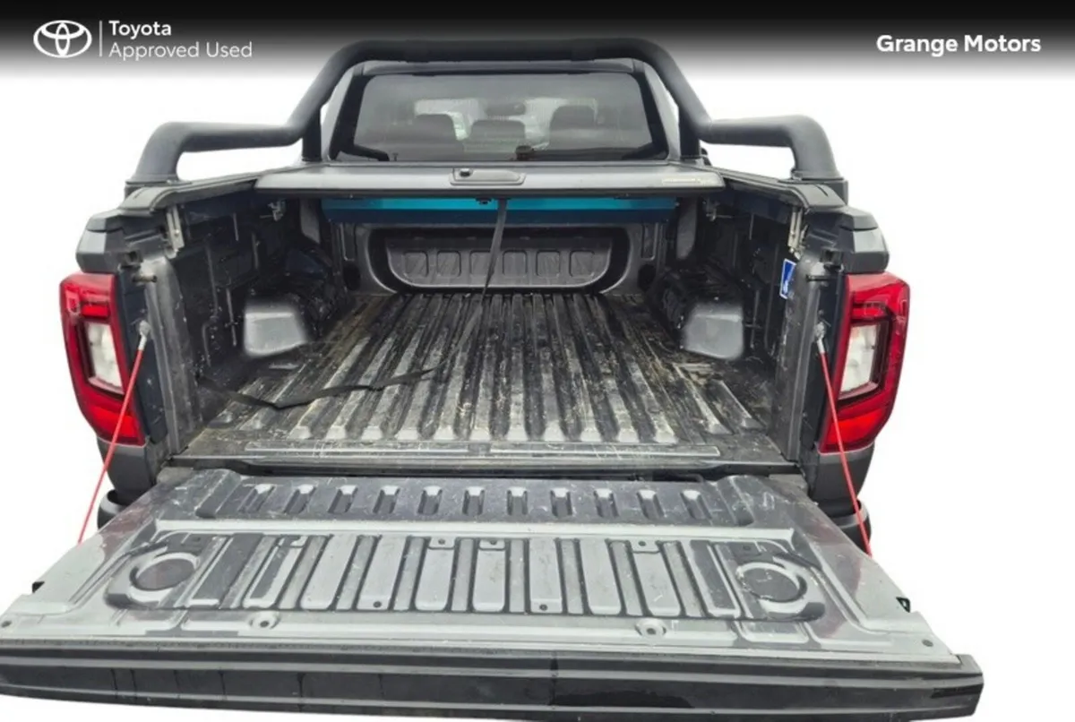 Volkswagen Amarok Crew Cab, Diesel, 2023, Grey