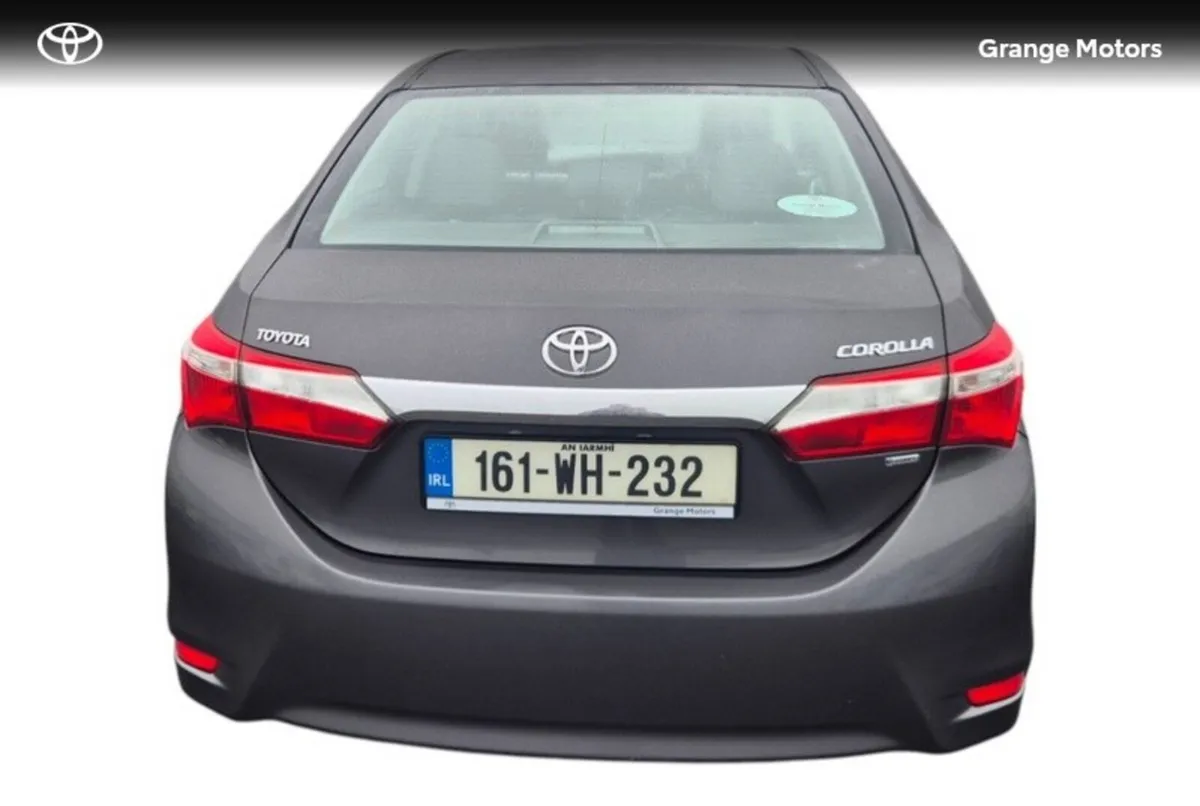 Toyota Corolla Saloon, Diesel, 2016, Grey