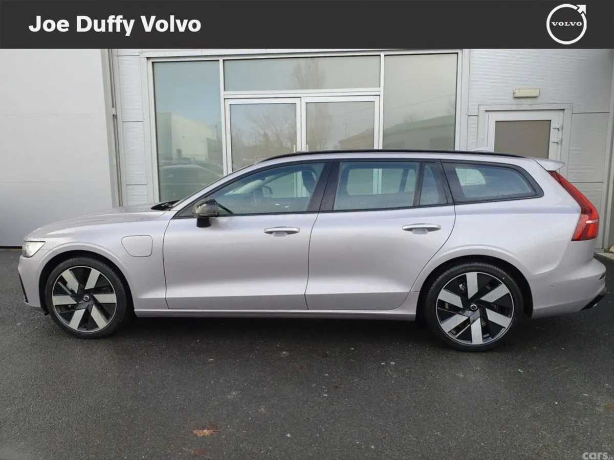 Volvo V60 Estate, Petrol Plug-in Hybrid, 2026, Silver