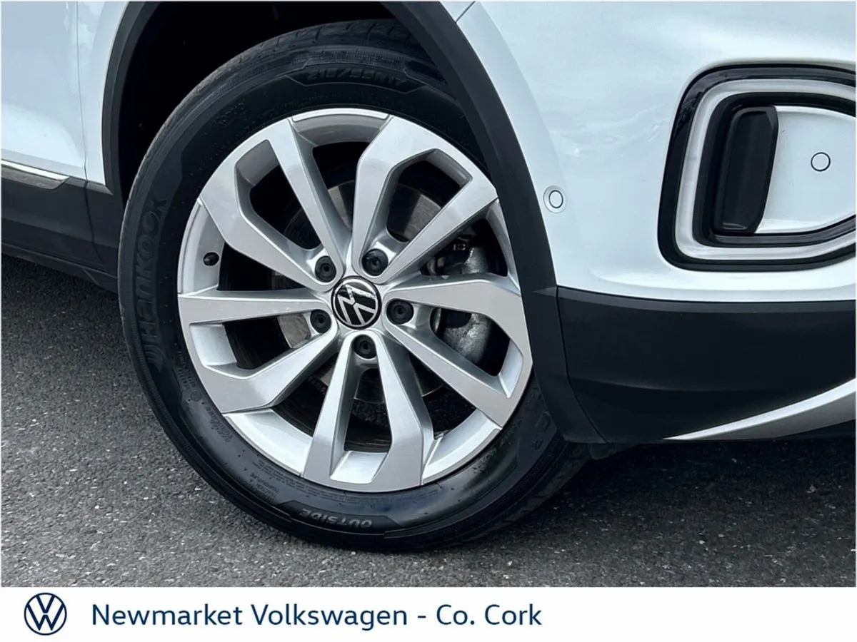 Volkswagen T-Roc SUV, Diesel, 2023, White
