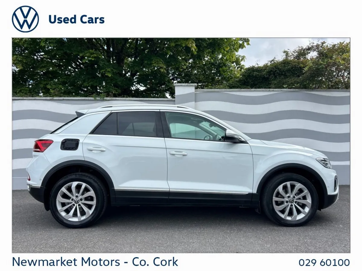 Volkswagen T-Roc SUV, Diesel, 2023, White