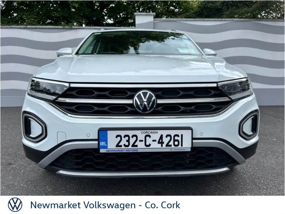 Volkswagen T-Roc SUV, Diesel, 2023, White