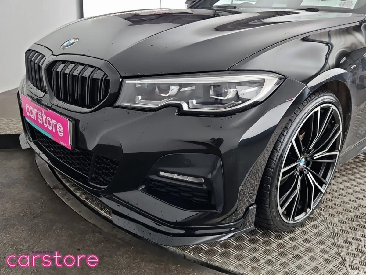 BMW 3-Series Saloon, Diesel, 2022, Black