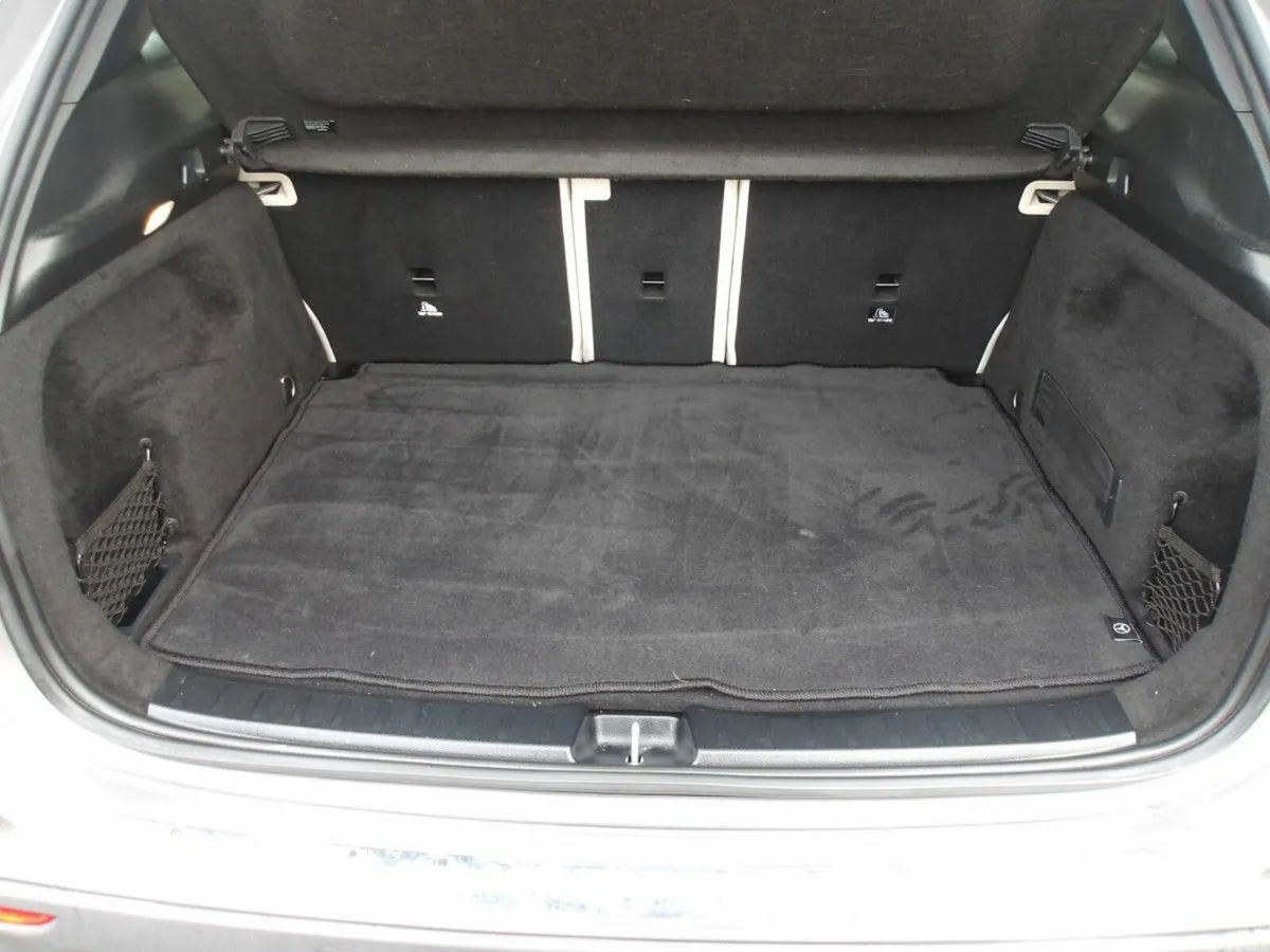 Mercedes-Benz GLA SUV, Diesel, 2022, Grey