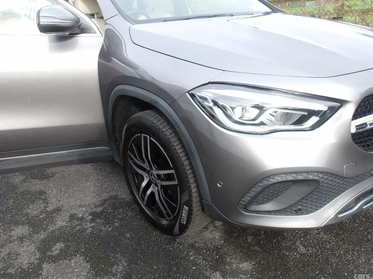 Mercedes-Benz GLA SUV, Diesel, 2022, Grey