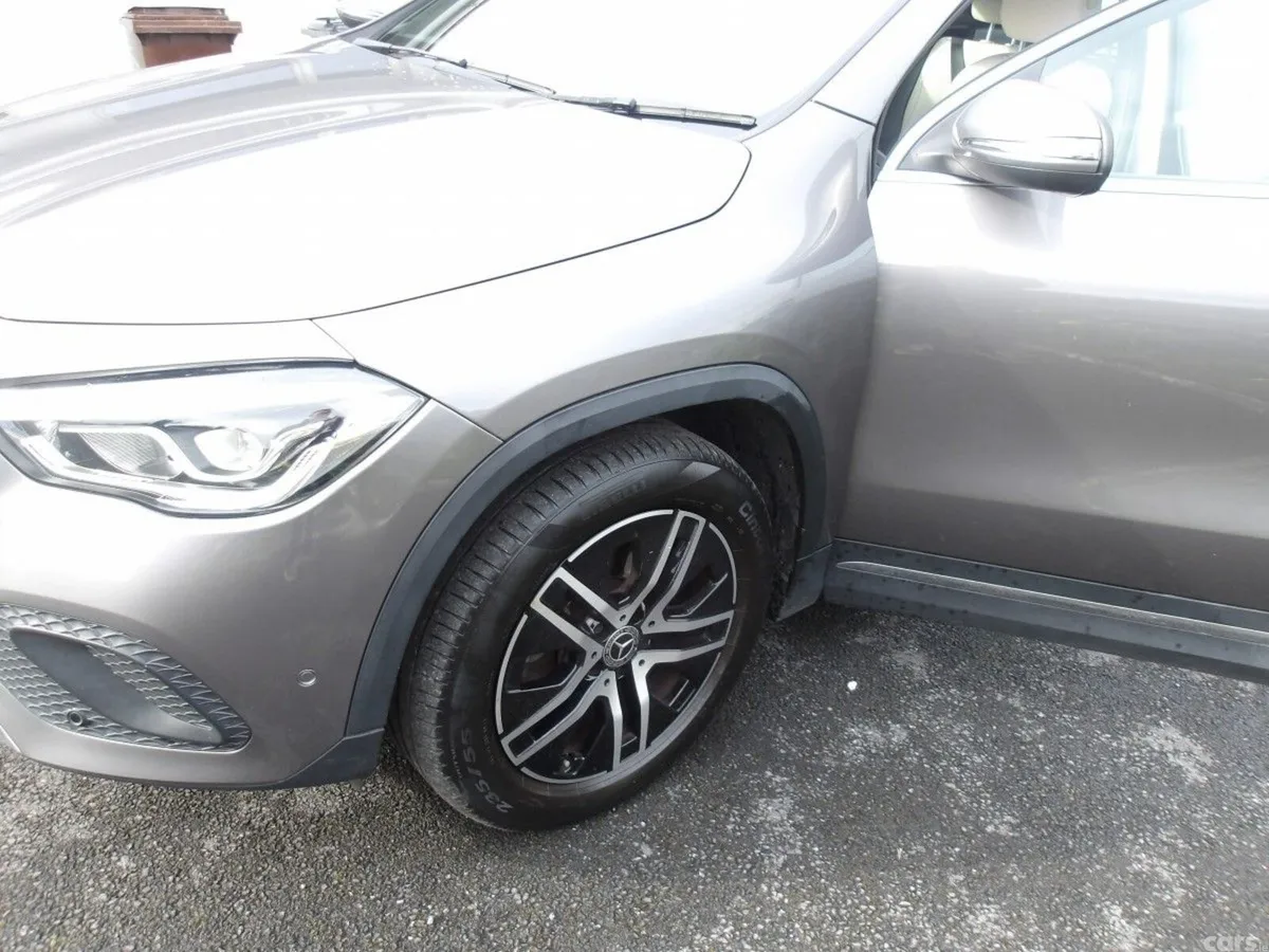 Mercedes-Benz GLA SUV, Diesel, 2022, Grey