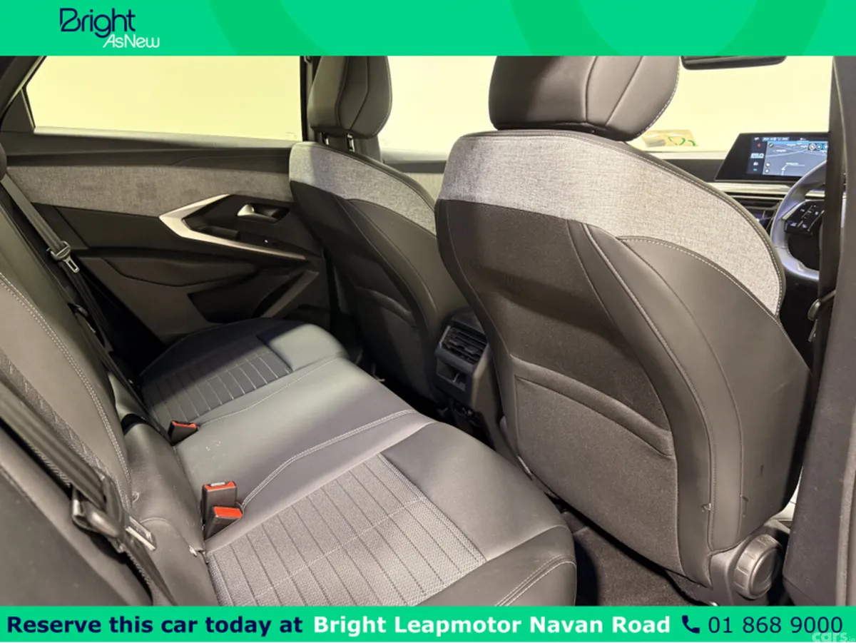 Peugeot 3008 MPV, Petrol Hybrid, 2025, Black