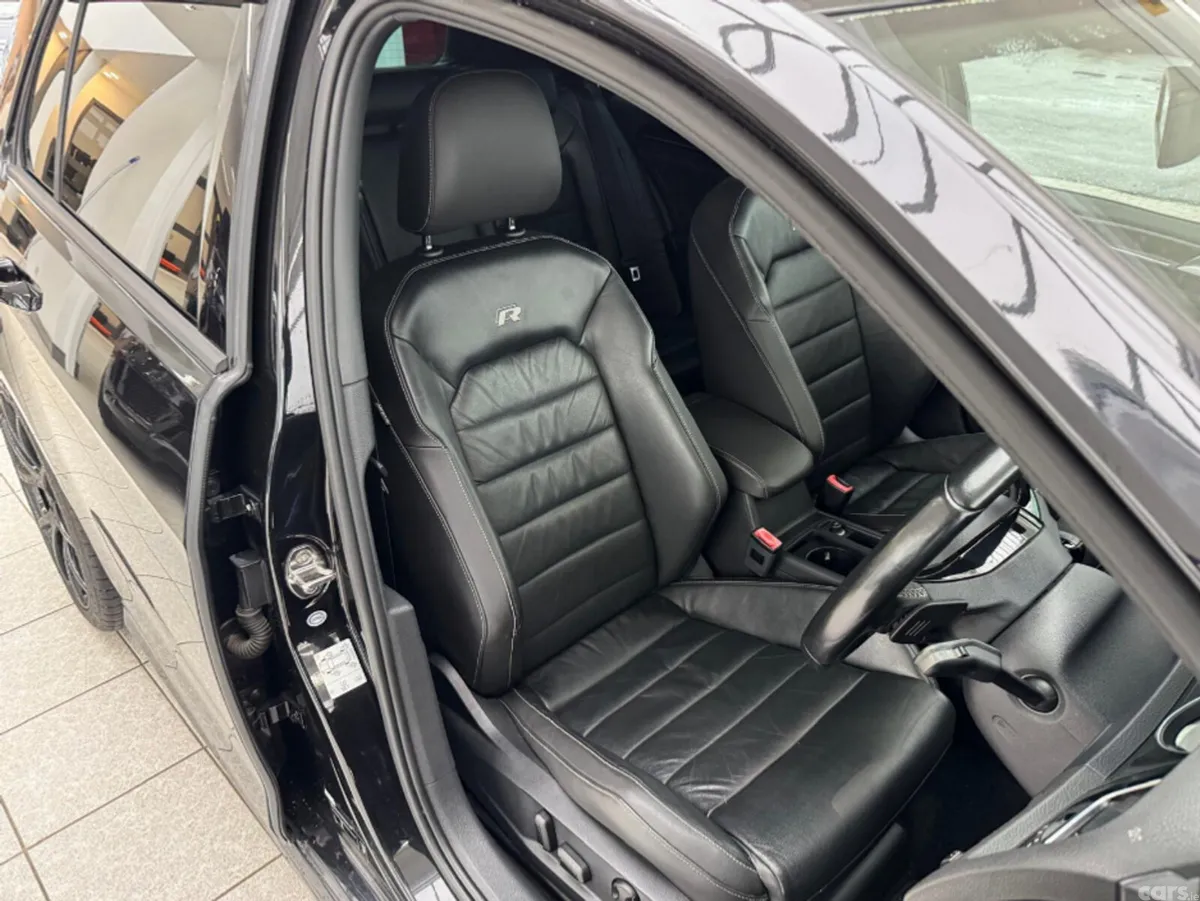Volkswagen Golf Hatchback, Petrol, 2014, Black