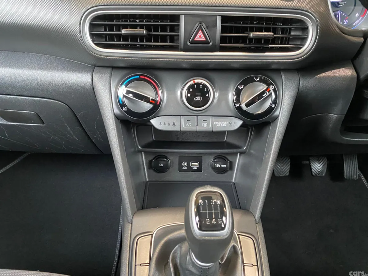 Hyundai KONA MPV, Diesel, 2019, White