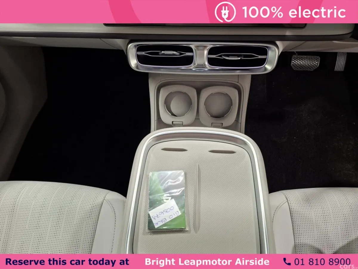Leapmotor B10 SUV, Electric, 2026, Blue
