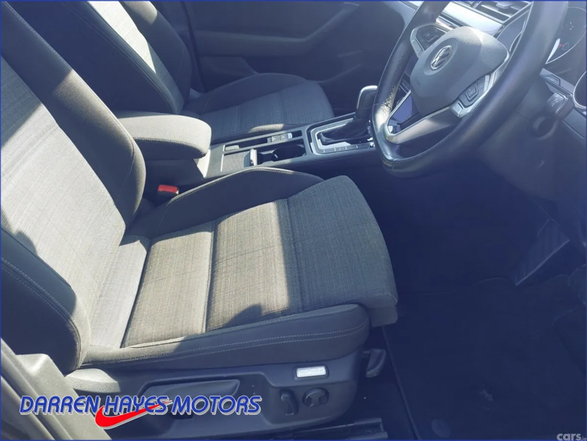 Volkswagen Passat Saloon, Diesel, 2020, Black