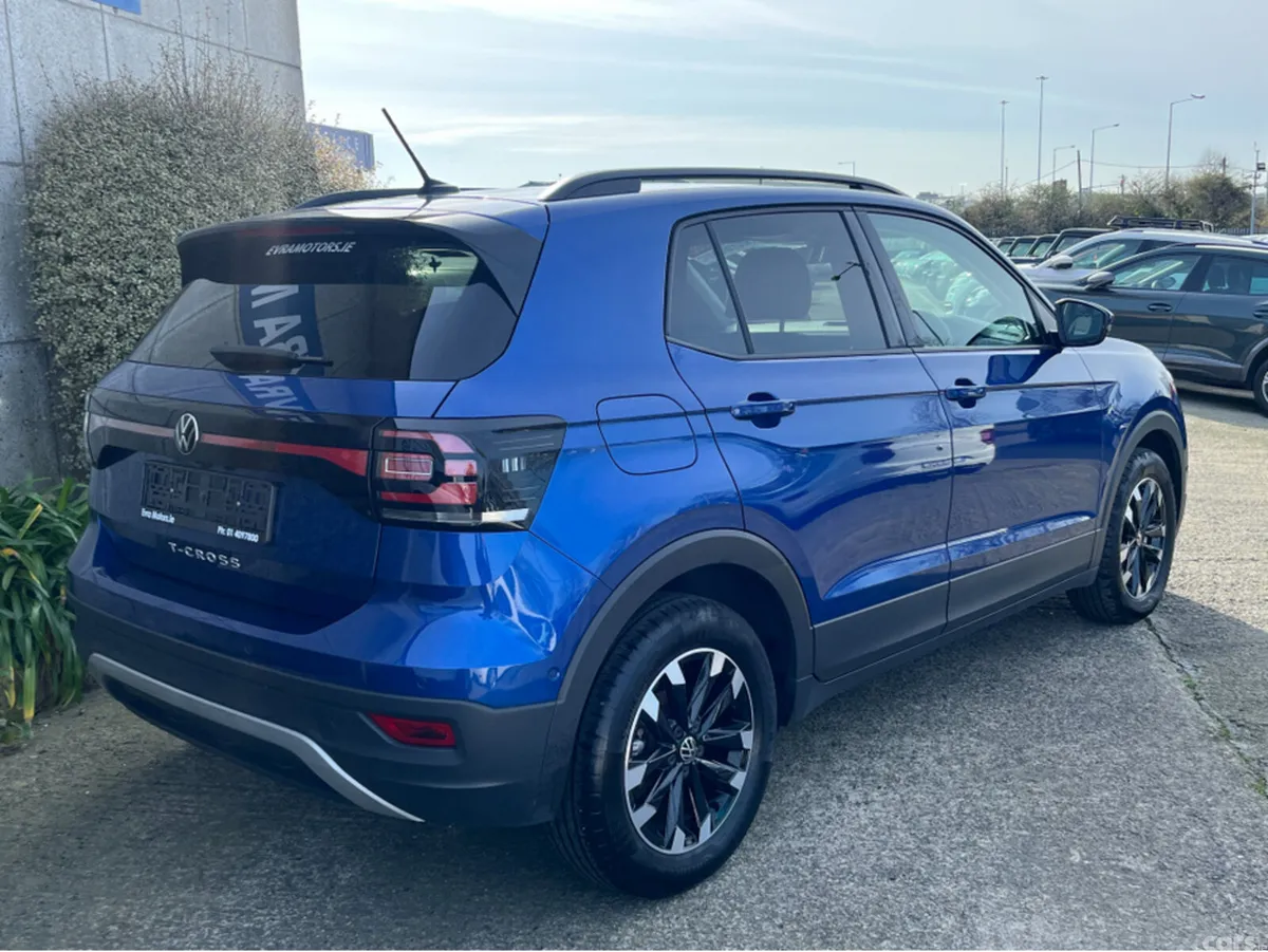 Volkswagen T-Cross SUV, Petrol, 2023, Blue