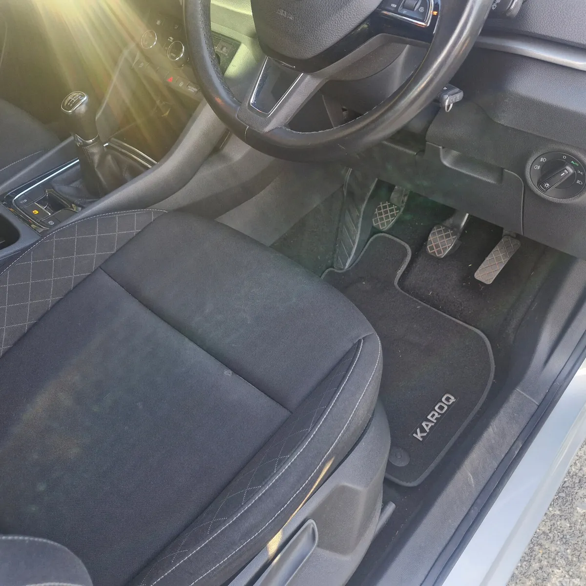 Skoda Karoq SUV, Diesel, 2020, Silver