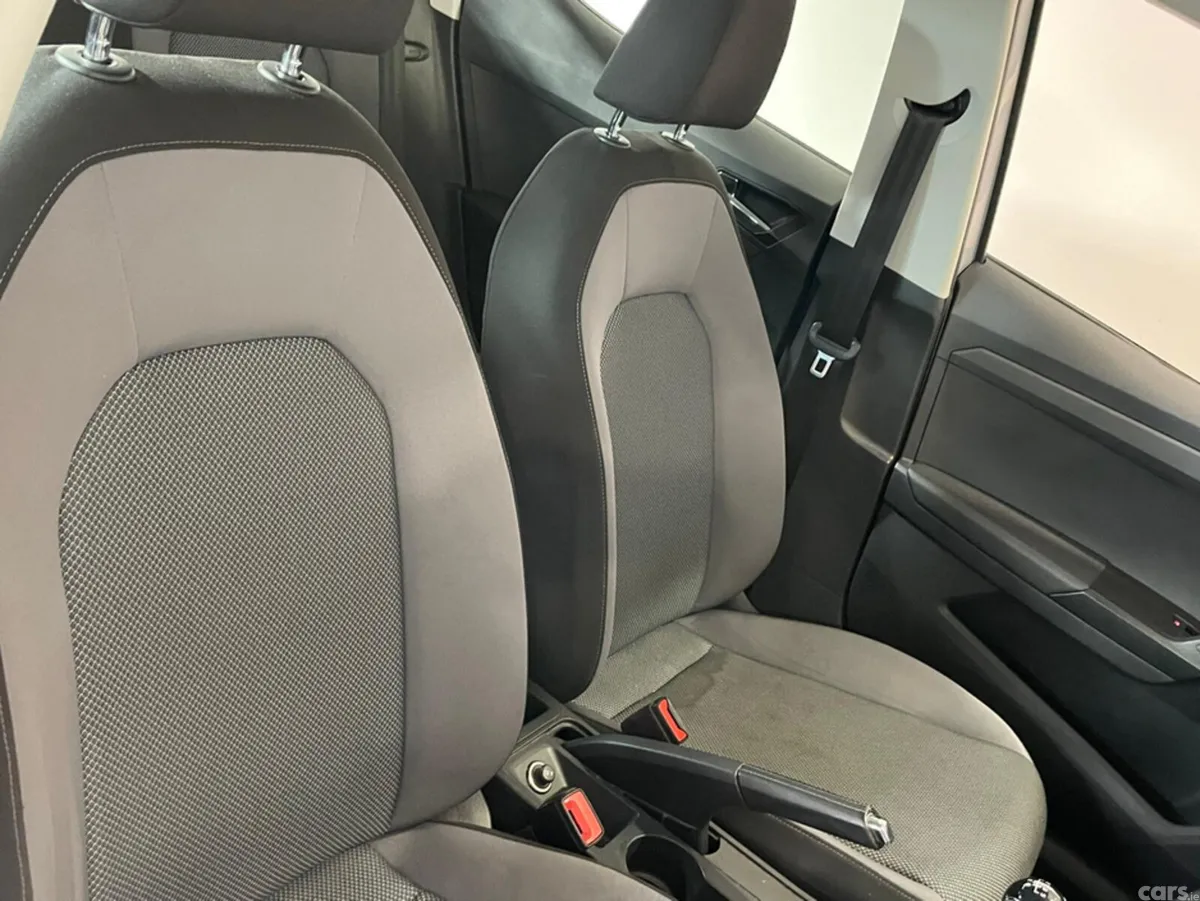 SEAT Arona Hatchback, Diesel, 2018, Grey