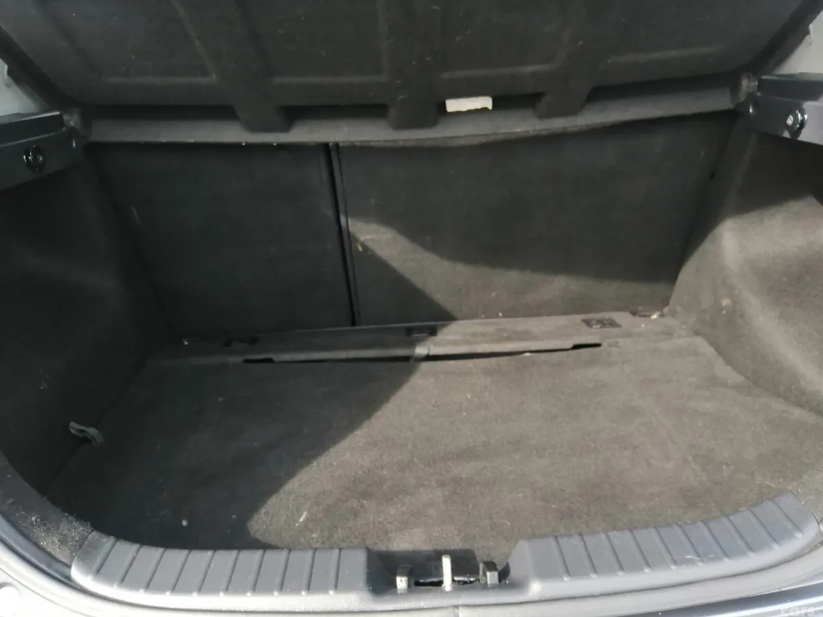 Hyundai i30 Hatchback, Diesel, 2011, Grey
