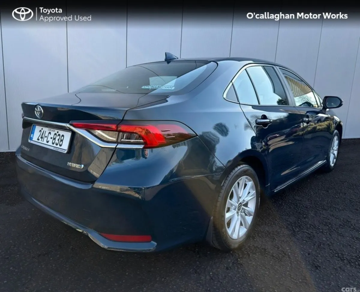 Toyota Corolla Saloon, Petrol Hybrid, 2024, Blue