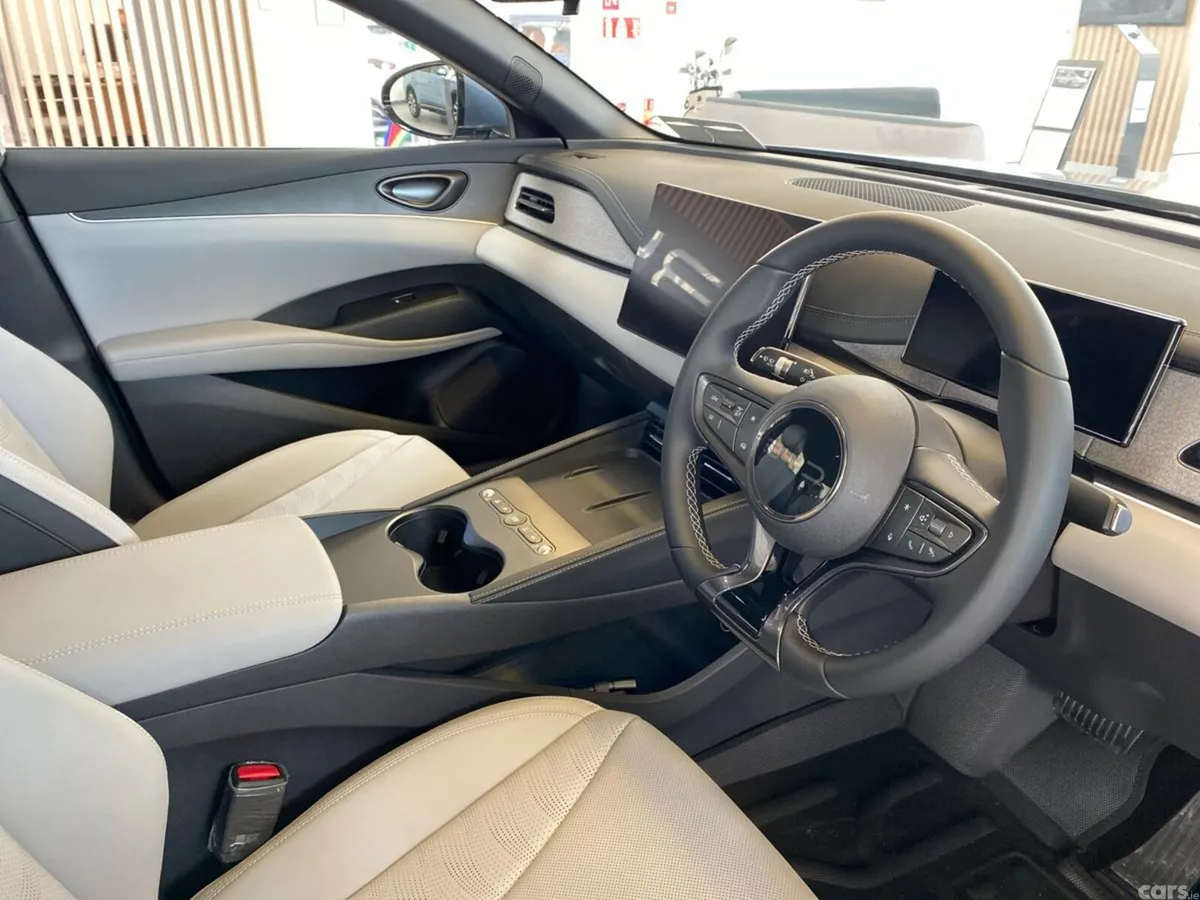 BYD Seal 6 Saloon, Petrol Hybrid, 2027, Blue