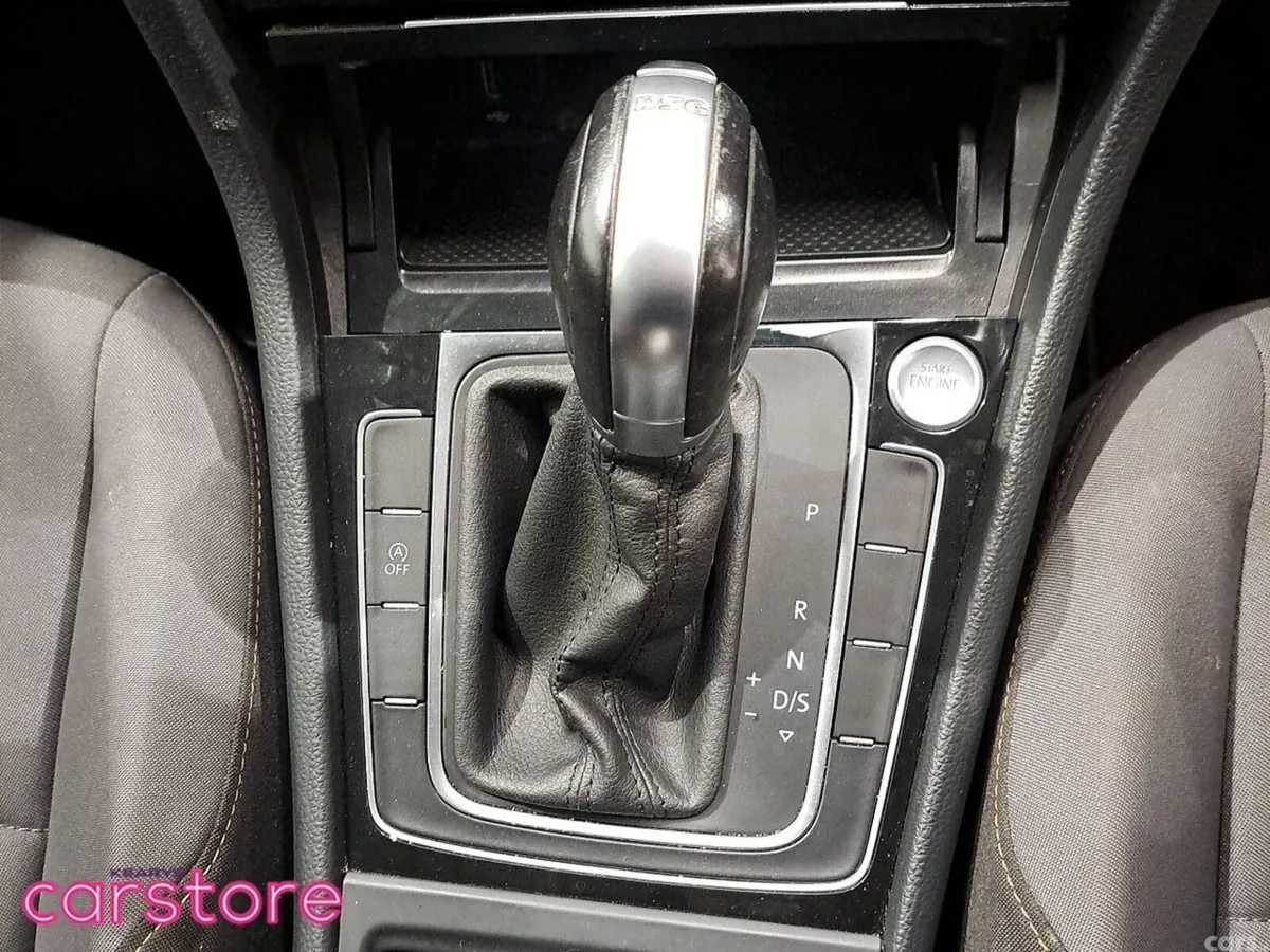 Volkswagen Golf Estate, Petrol, 2016, Grey