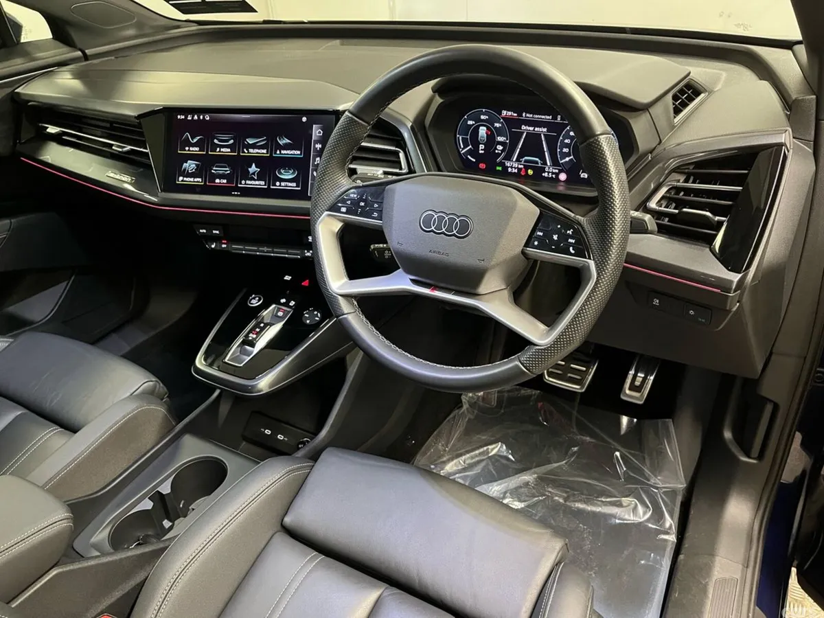 Audi Q4 e-tron SUV, Electric, 2024, Blue