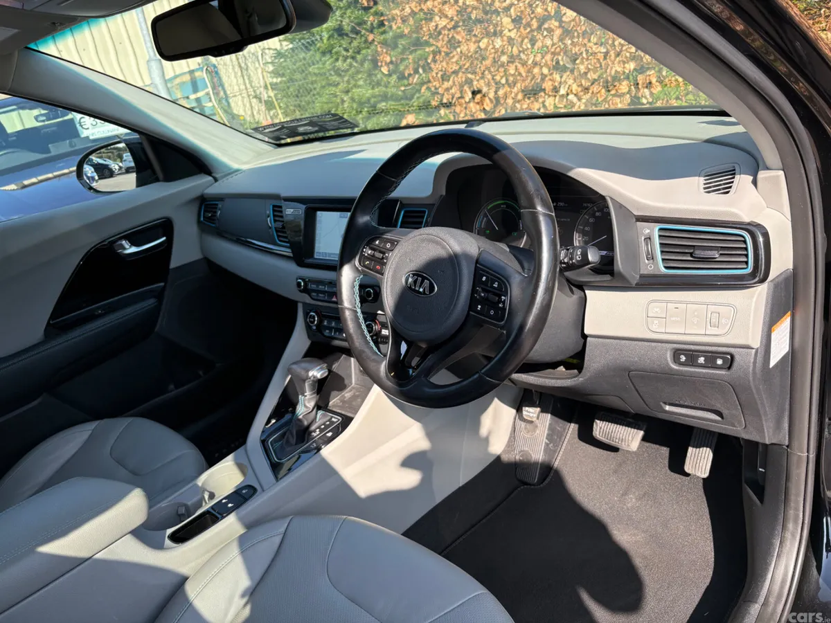 Kia Niro SUV, Petrol Plug-in Hybrid, 2020, Black