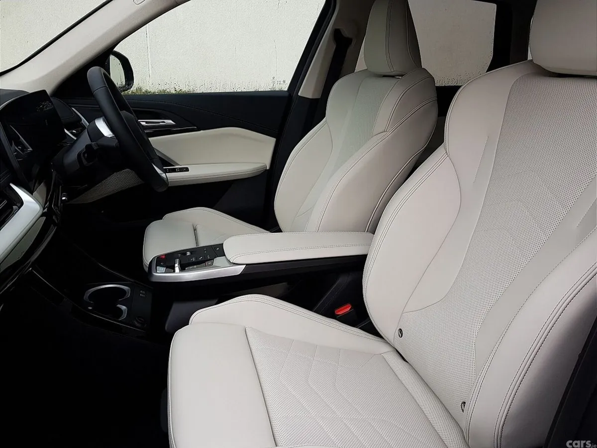 BMW iX1 SUV, Electric, 2026, Black