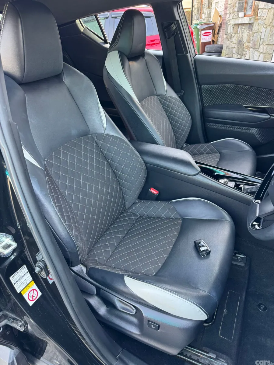 Toyota C-HR Hatchback, Petrol Hybrid, 2019, Black