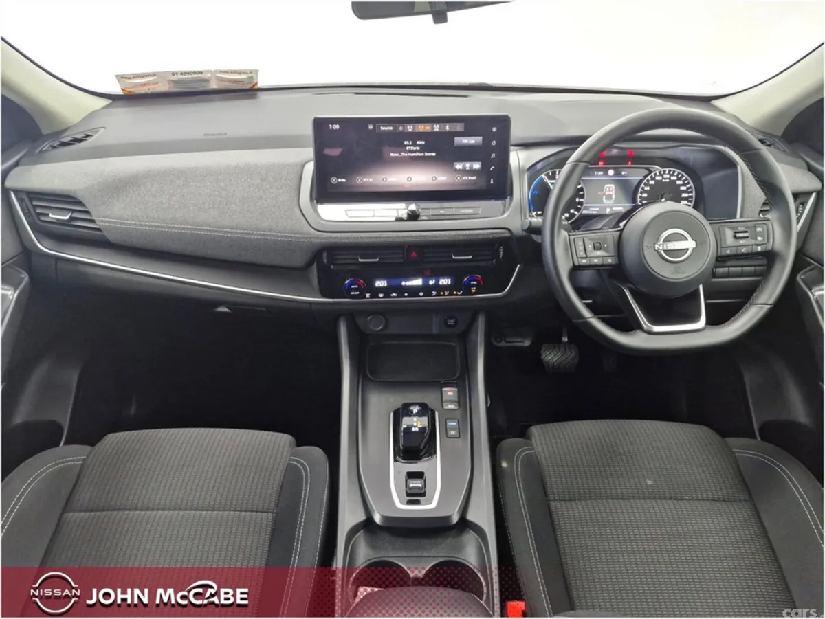 Nissan Qashqai MPV, Petrol Hybrid, 2025, Grey