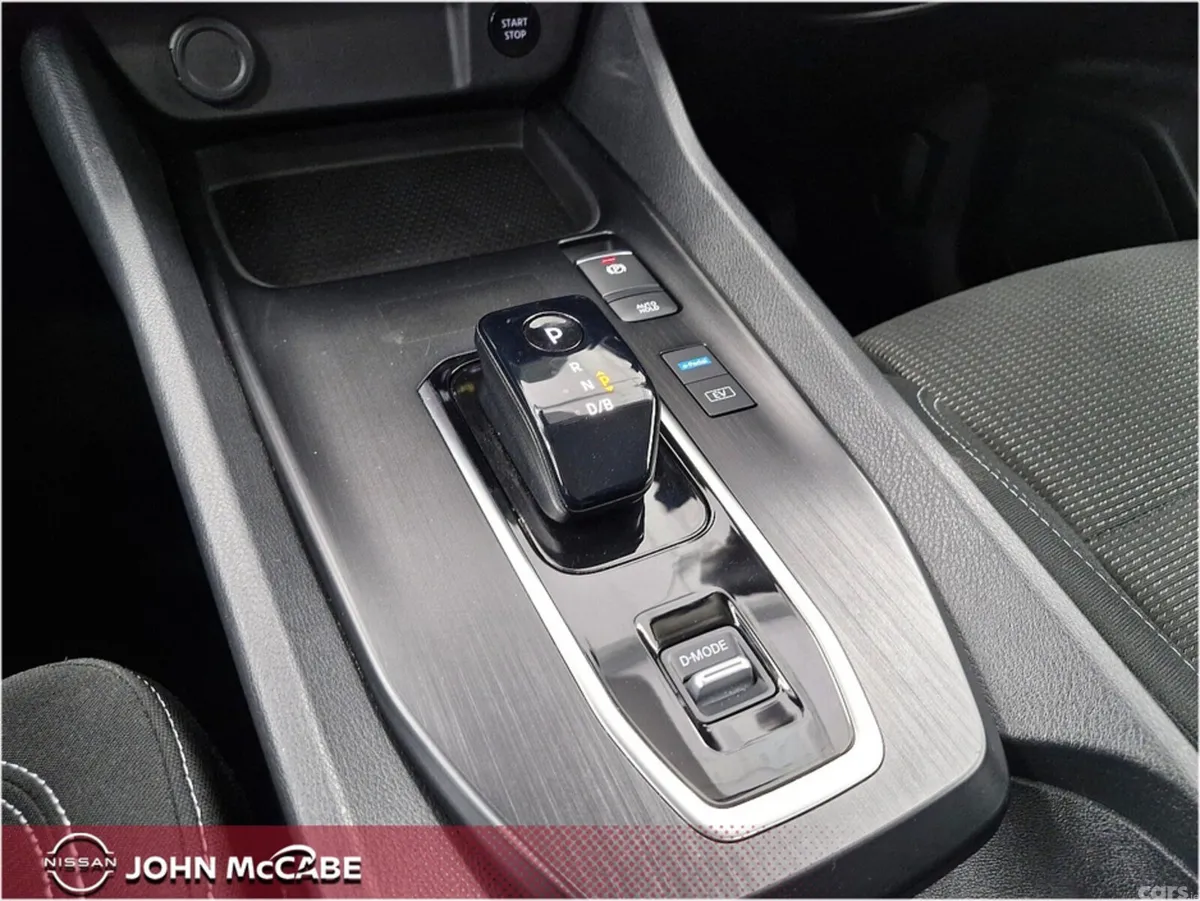 Nissan Qashqai MPV, Petrol Hybrid, 2025, Grey