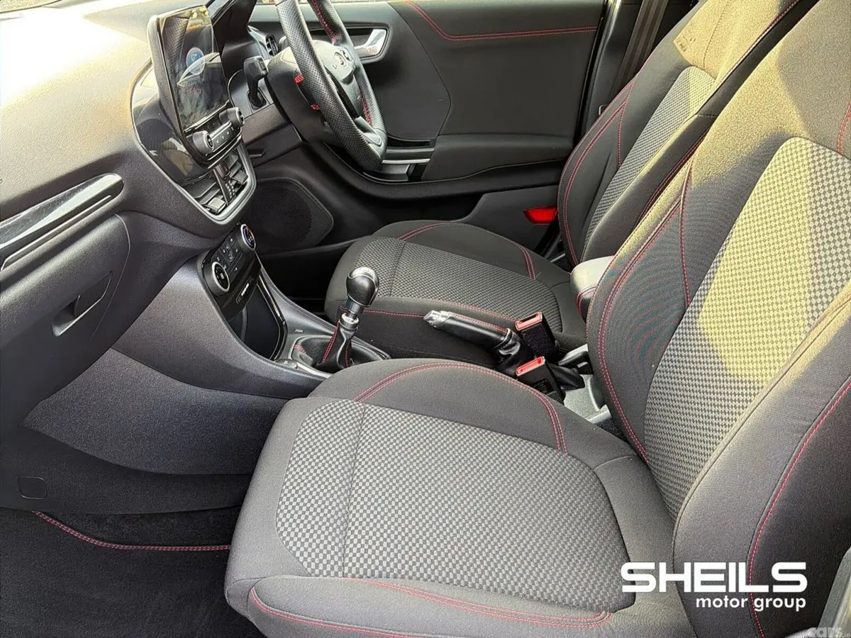 Ford Puma SUV, Petrol, 2024, Grey