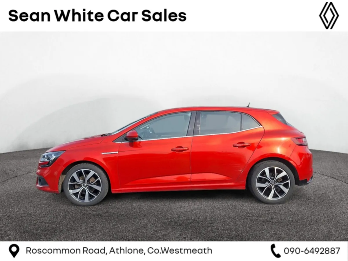 Renault Megane Hatchback, Diesel, 2020, Red