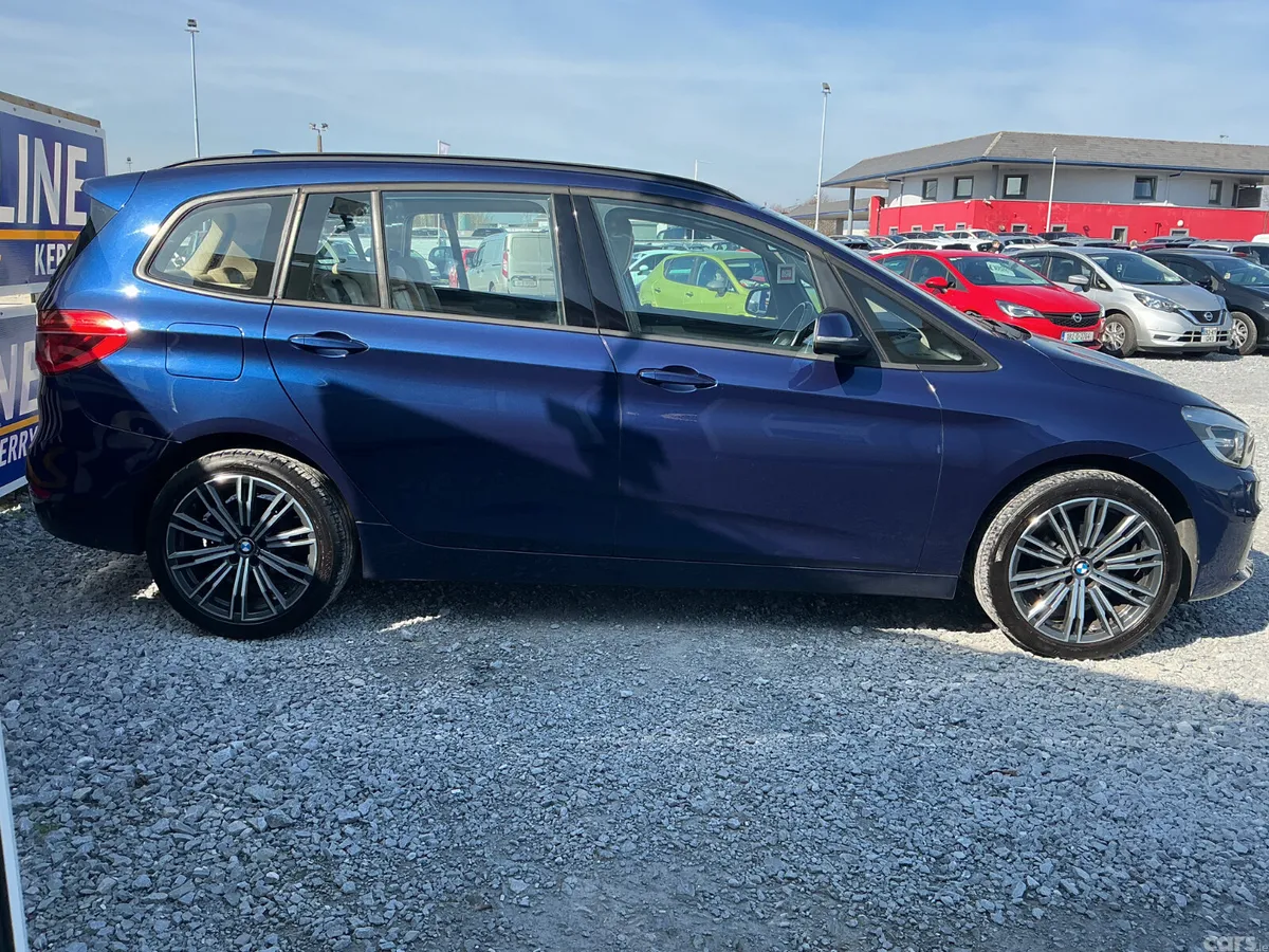 BMW 2-Series Hatchback, Diesel, 2017, Blue