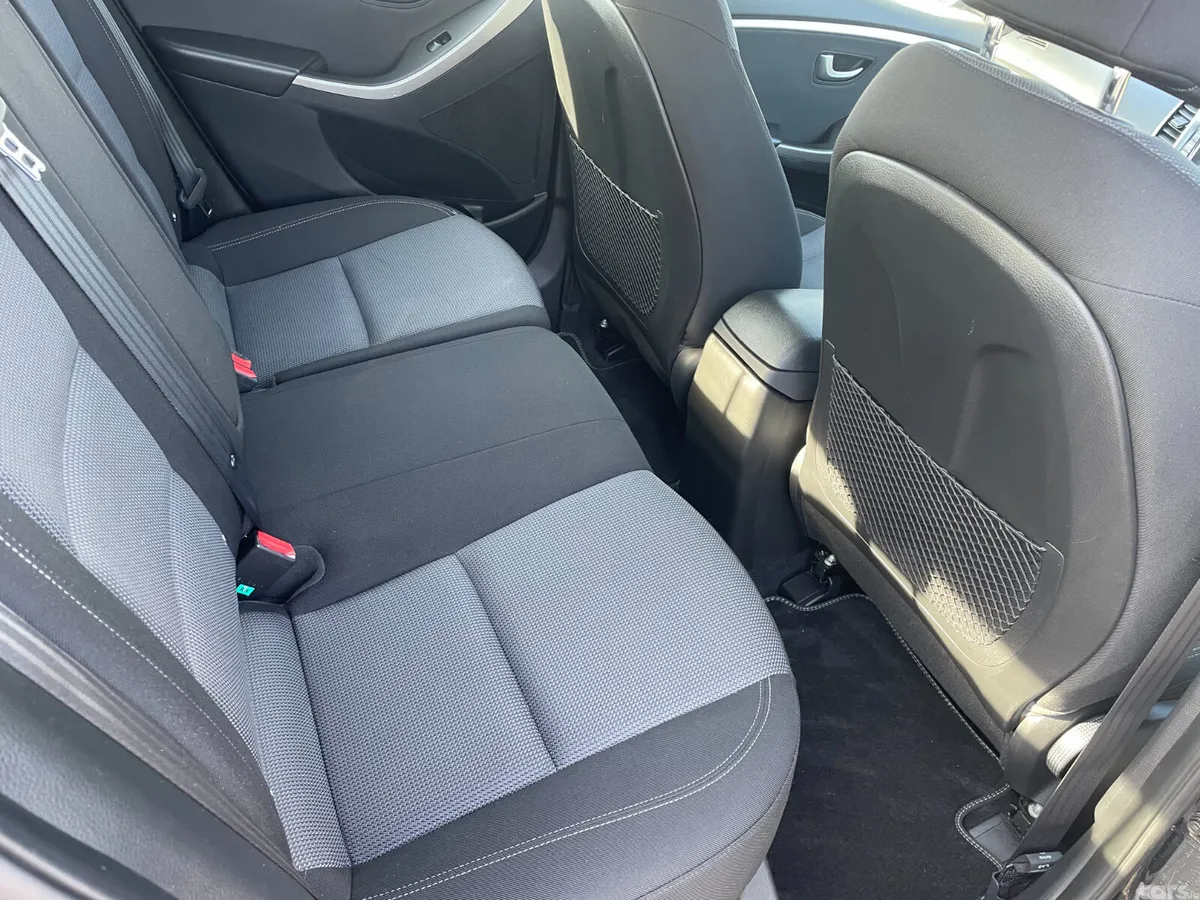 Hyundai i30 Hatchback, Diesel, 2016, Black