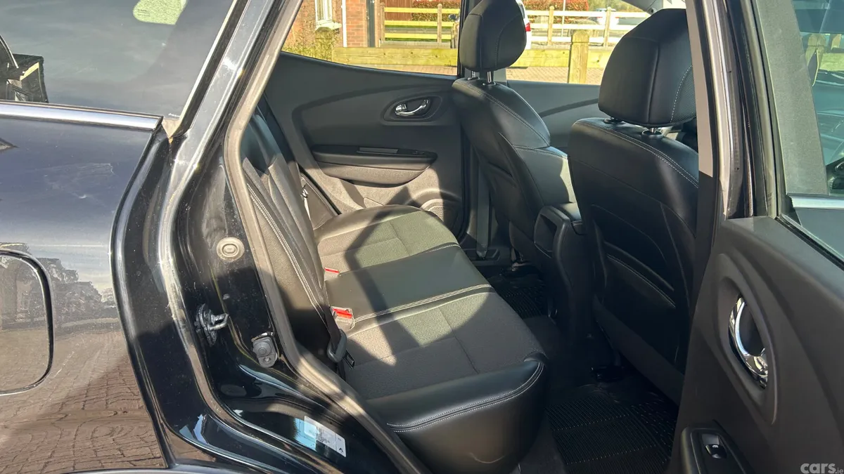 Renault Kadjar SUV, Diesel, 2015, Black