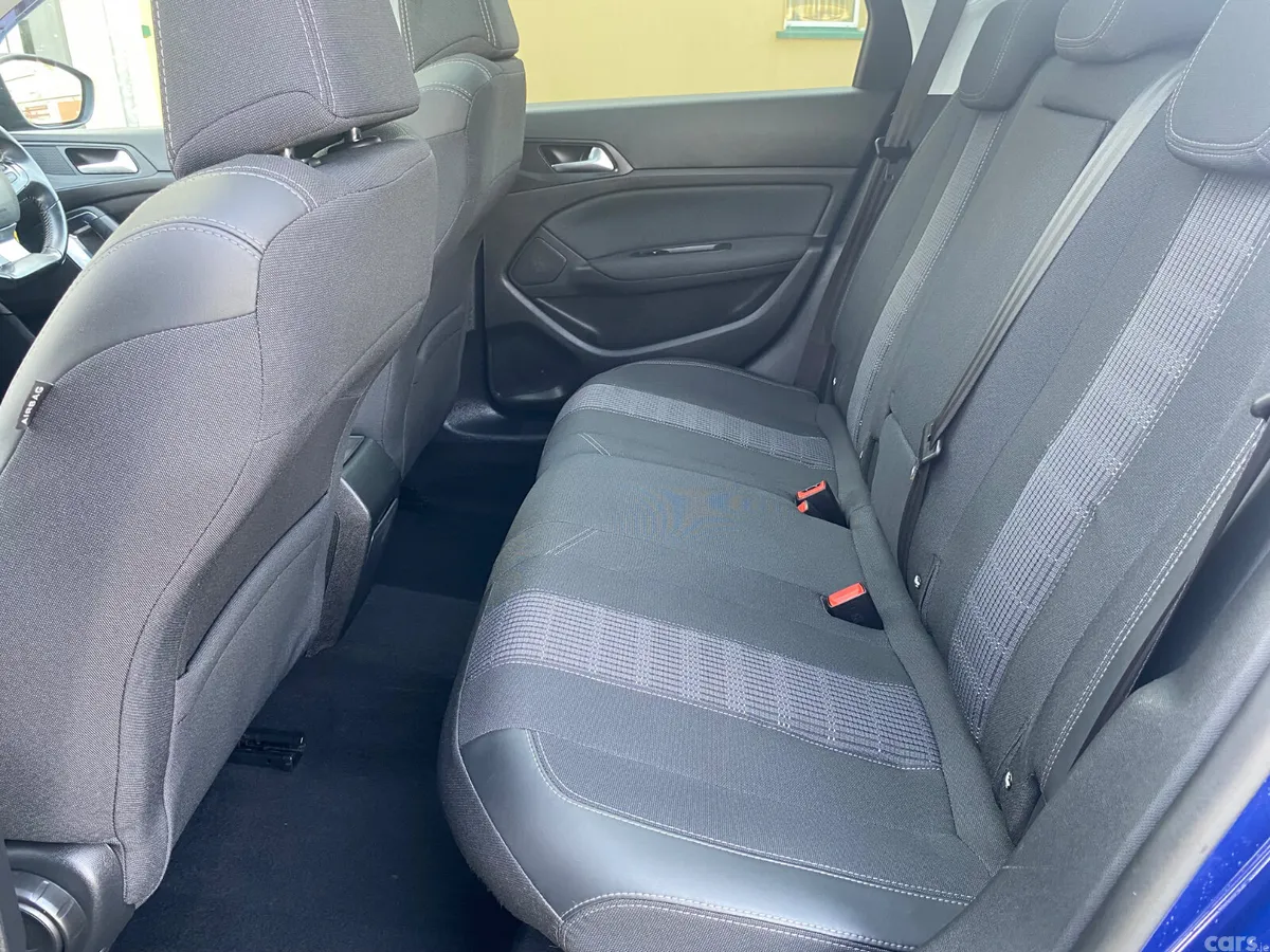 Peugeot 308 Estate, Diesel, 2019, Blue