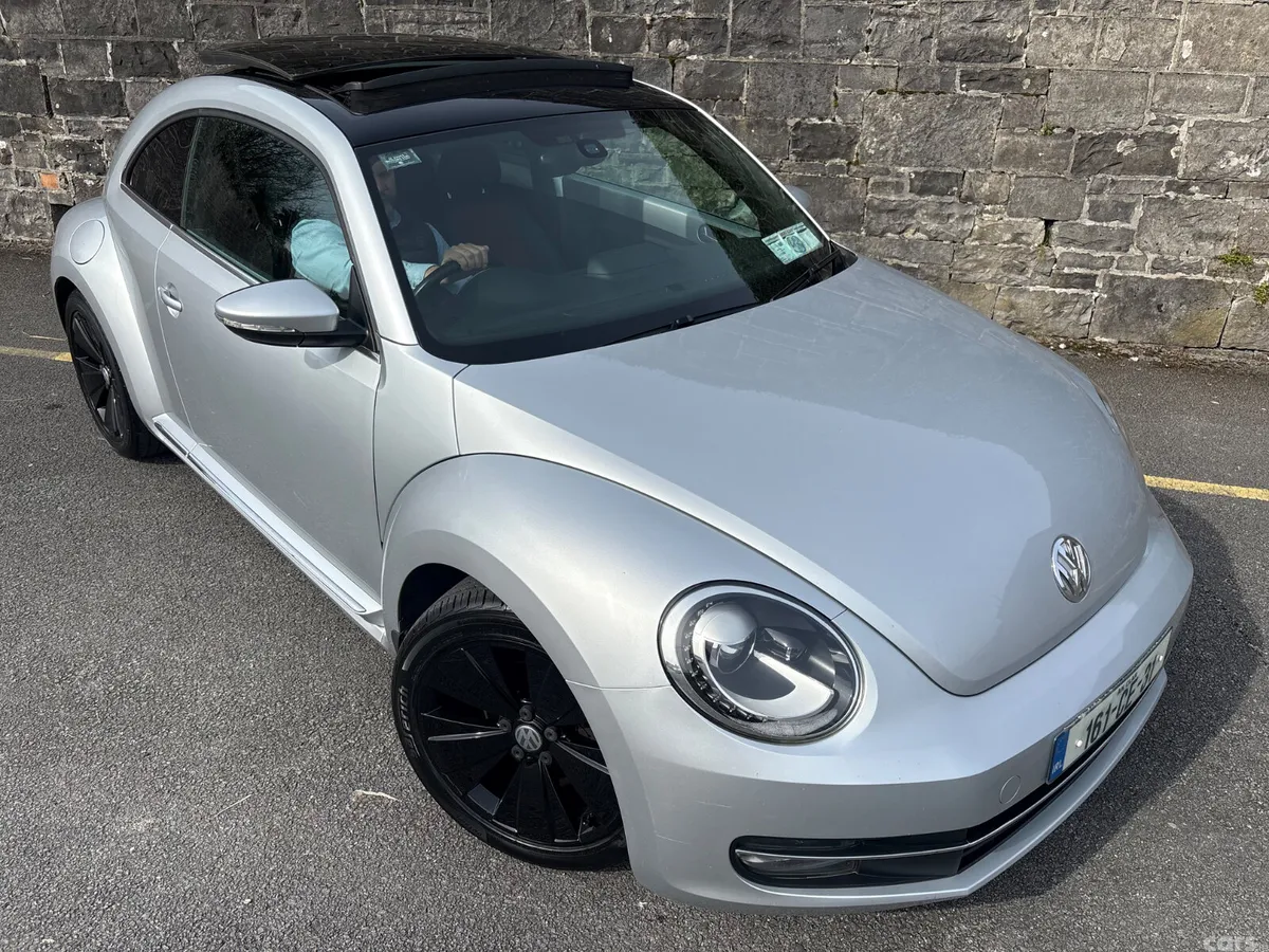 Volkswagen Beetle Hatchback, Diesel, 2016, Silver
