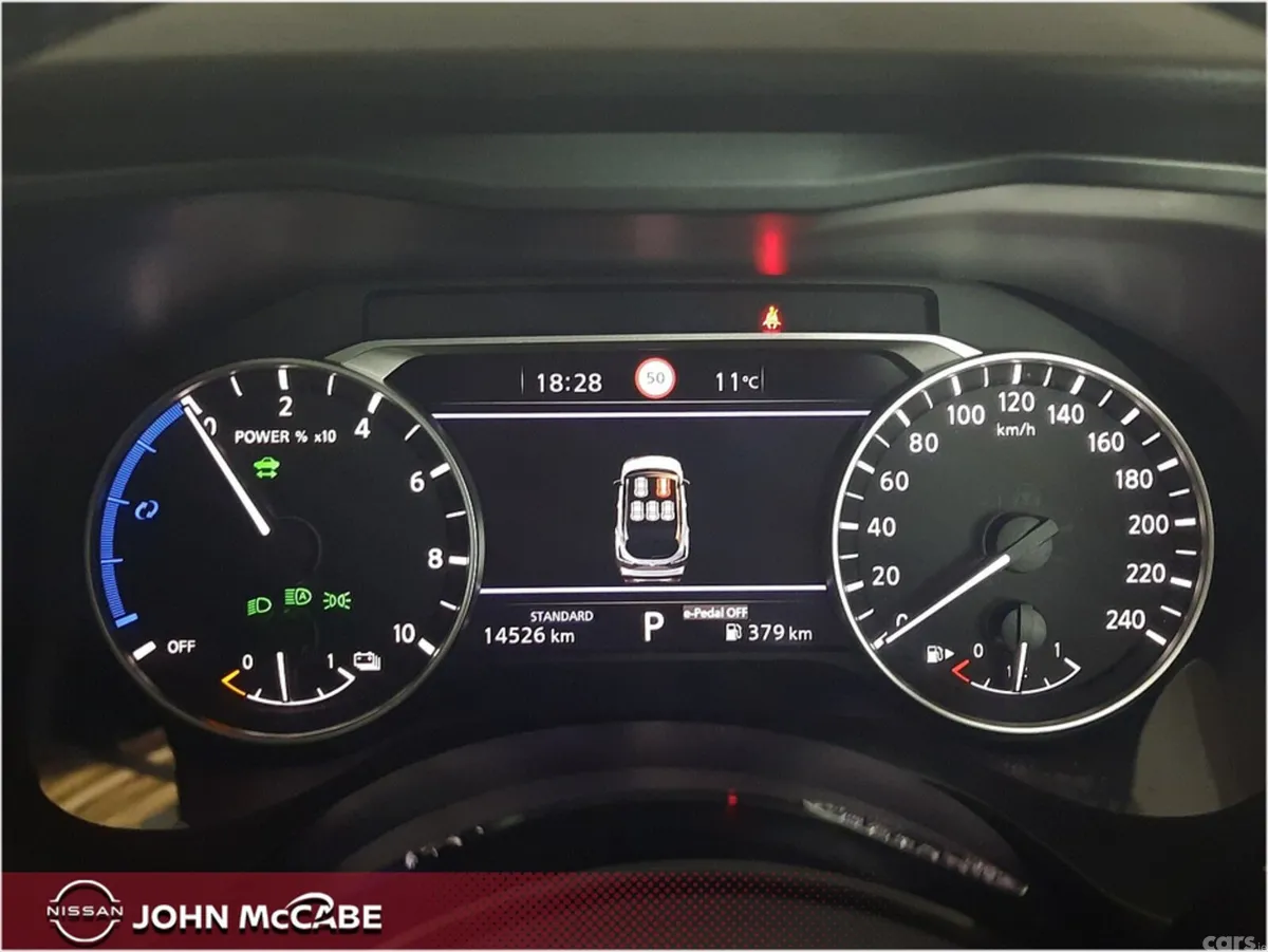 Nissan Qashqai MPV, Petrol Hybrid, 2025, Grey