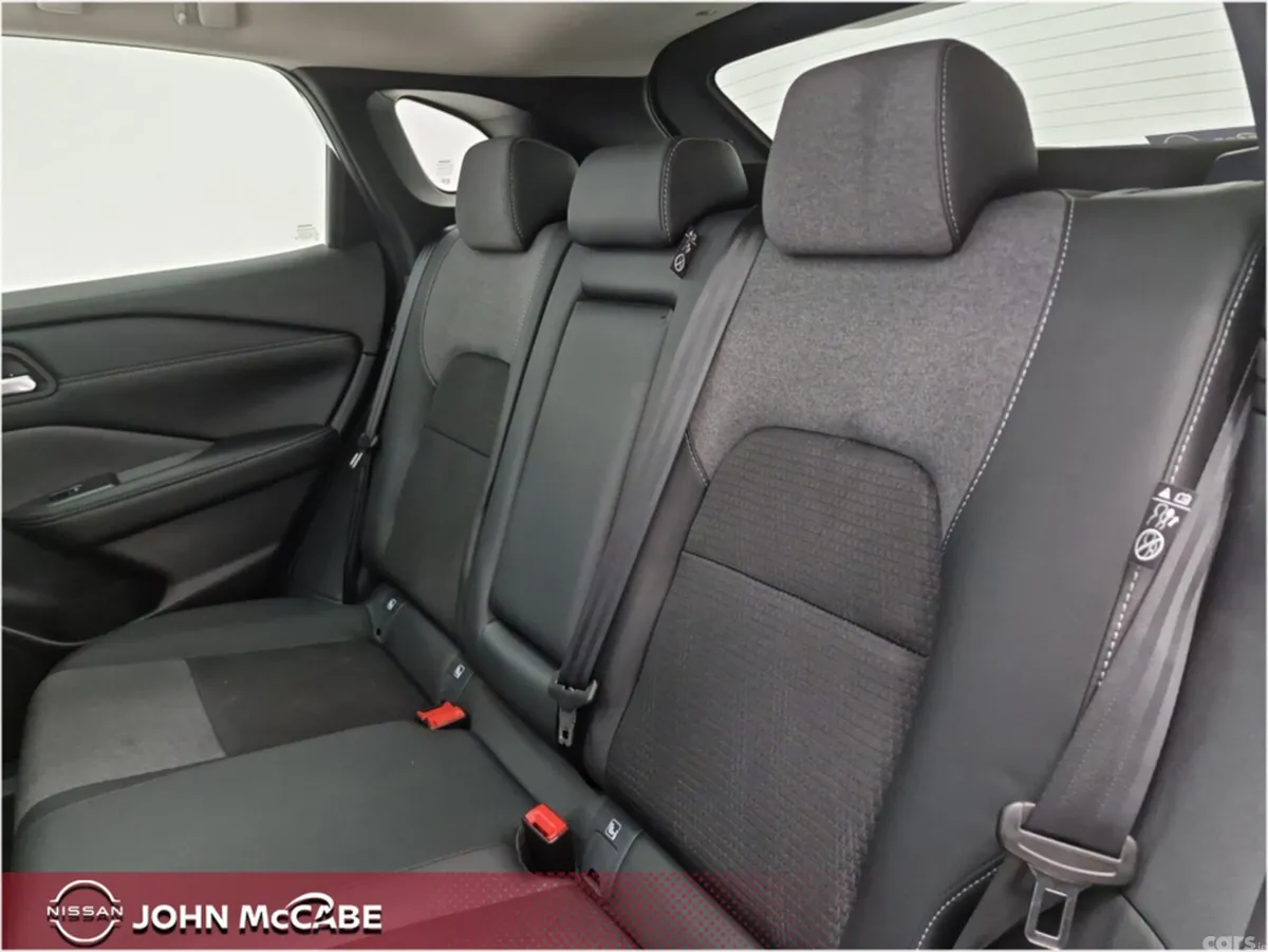Nissan Qashqai MPV, Petrol Hybrid, 2025, White
