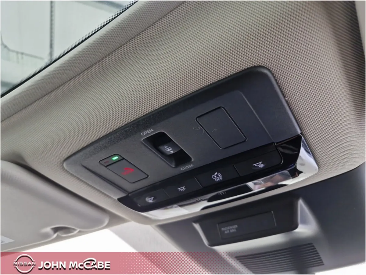 Nissan Qashqai MPV, Petrol Hybrid, 2025, White